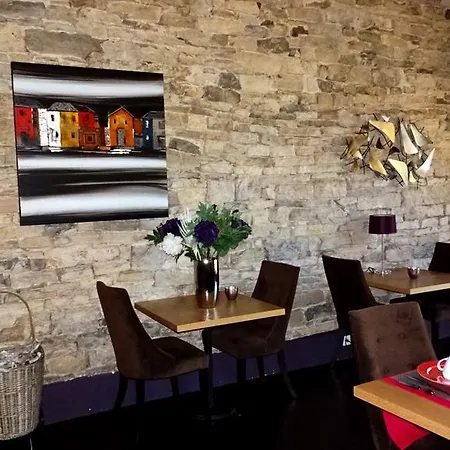 De Lache Πανσιόν 4*