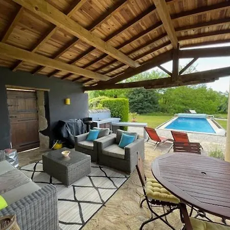 De Lache Penzion Caylus