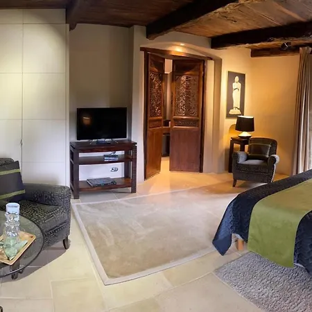 Penzion De Lache Caylus